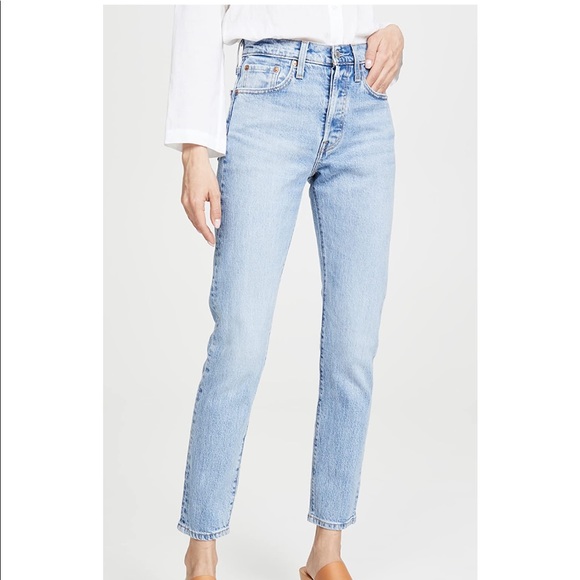 Levi’s 501 Jeans in Tango Light - Picture 3 of 8